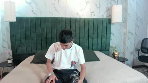 Snapshot of lucca_moreti chatting on 22, 3, 2026 Lucca Moreti online show from 22, 3, 2026