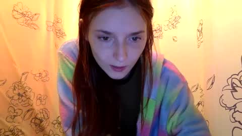 Luci Layne online show from 27, 9, 2025