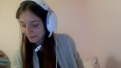 Luci Layne online show from 2, 8, 2026