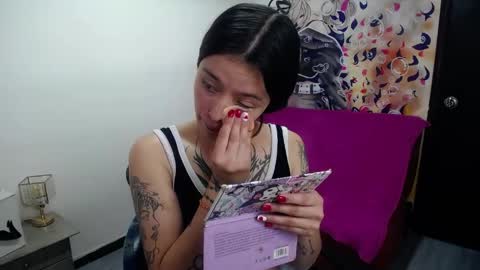 lucia_evans21 online show from 9, 6, 2026