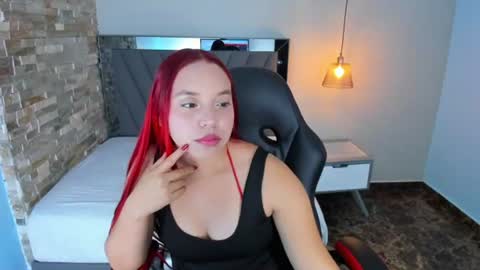 L u c i a  online show from 24, 7, 2026