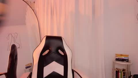 Lucia online show from 17, 1, 2025