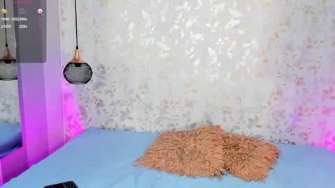 L U C I A online show from 20, 10, 2025