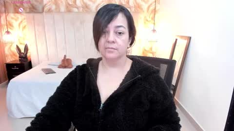 Lucia Vonne online show from 15, 2, 2026
