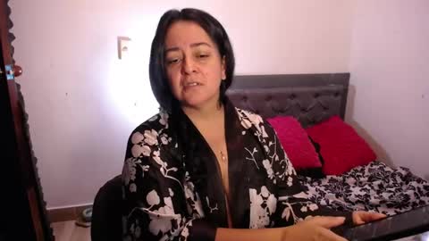 Lucia Vonne online show from 29, 7, 2026