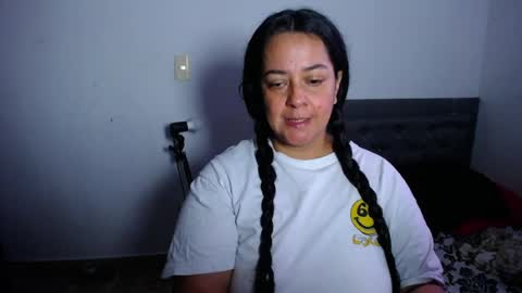 Lucia Vonne online show from 2, 8, 2026