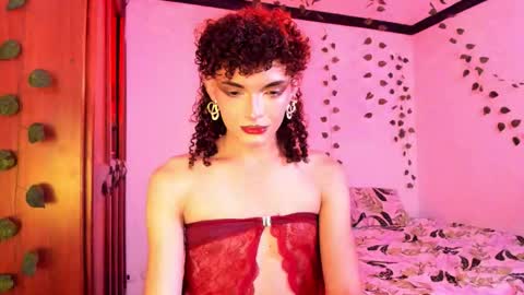 Lucy or Lucian 3 Come to my social Links3   online show from 30, 9, 2025