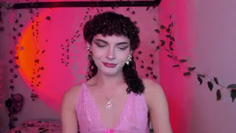 Snapshot of lucianromeo17 chatting on 22, 7, 2026 Lucy or Lucian 3 Come to my social Links3 online show from 22, 7, 2026