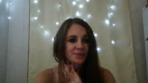 LucieMack online show from 4, 11, 2025