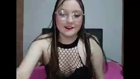 Snapshot of lucifer_y_eva chatting on 12, 11, 2025 Lucifer y Eva online show from 12, 11, 2025