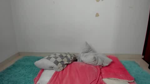 Snapshot of luciferrx666 chatting on 21, 12, 2024 camila online show from 21, 12, 2024