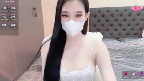 lucii04 online show from 2, 3, 2026