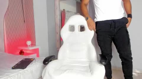 Leo online show from 11, 2, 2026