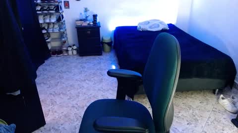 Snapshot of luciifer_hills chatting on 1, 1, 2025 luciifer_hills online show from 1, 1, 2025