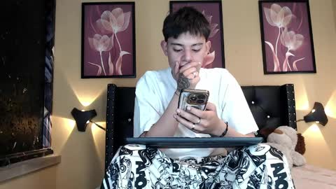 Snapshot of luckk_ chatting on 9, 4, 2026 luckk_ online show from 9, 4, 2026