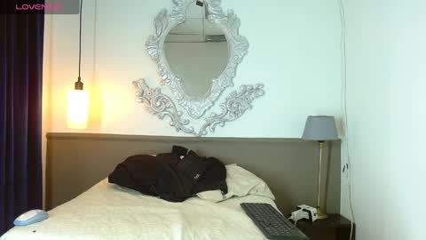 Snapshot of luckk_ chatting on 11, 4, 2026 luckk_ online show from 11, 4, 2026