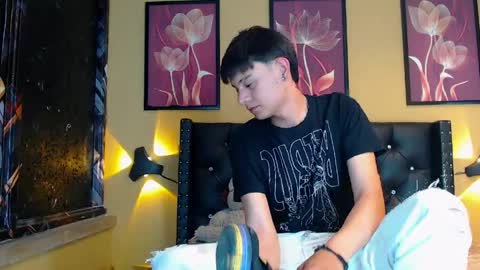 Snapshot of luckk_ chatting on 12, 4, 2026 luckk_ online show from 12, 4, 2026