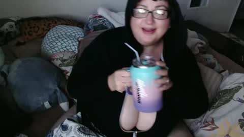 Snapshot of lucklucybbw chatting on 11, 1, 2025 lucklucybbw online show from 11, 1, 2025