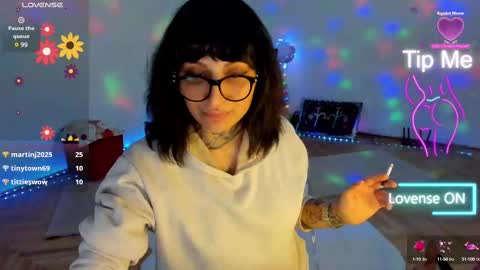 lucky_deniz online show from 6, 3, 2025