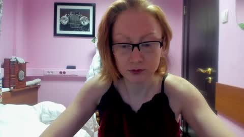 lucky_licky20 online show from 25, 2, 2025