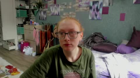 lucky_licky20 online show from 9, 5, 2026