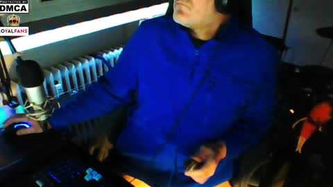 Snapshot of luckyfreak1 chatting on 16, 2, 2025 call me Stefan online show from 16, 2, 2025