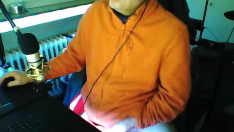 Snapshot of luckyfreak1 chatting on 21, 3, 2026 call me Stefan online show from 21, 3, 2026