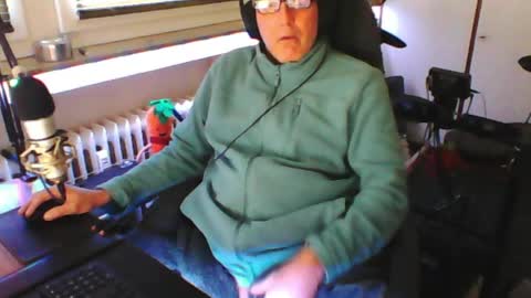        call me  Stefan online show from 15, 5, 2026