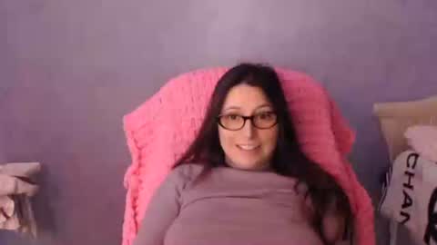 luckylinda23 online show from 9, 4, 2026