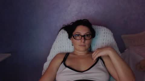 luckylinda23 online show from 28, 7, 2026