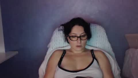 luckylinda23 online show from 28, 7, 2026