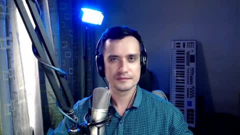 Snapshot of luckyman10000000 chatting on 29, 10, 2025 luckyman10000000 online show from 29, 10, 2025