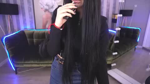 Monika online show from 13, 2, 2025