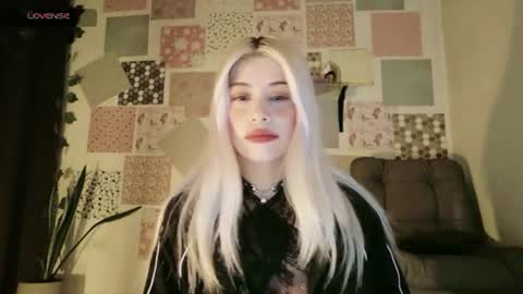 luckysapphire777 online show from 6, 8, 2026