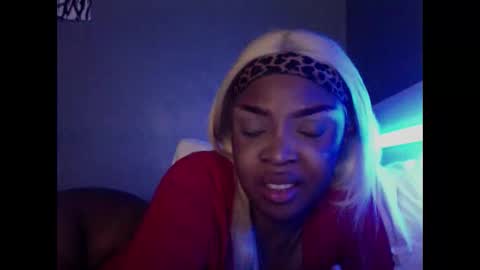 Snapshot of luckytonightx chatting on 3, 2, 2026 luckytonightx online show from 3, 2, 2026