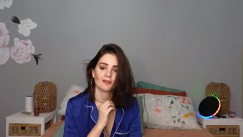 Lucy online show from 24, 6, 2026