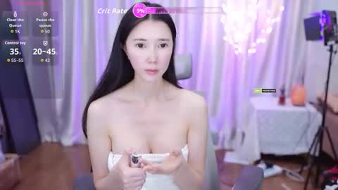 Snapshot of lucy__bb chatting on 12, 11, 2025 Lucy online show from 12, 11, 2025