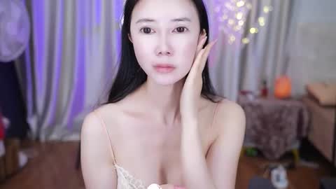 Snapshot of lucy__bb chatting on 7, 2, 2026 Lucy online show from 7, 2, 2026