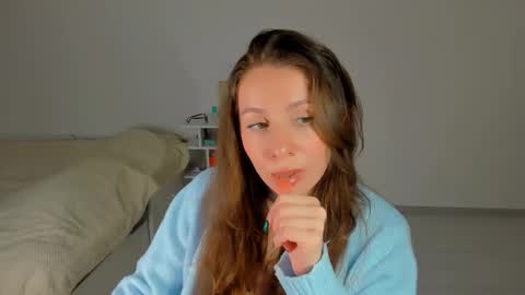 lucy__ray online show from 3, 2, 2026