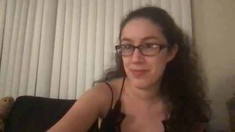 Lucy online show from 14, 2, 2026