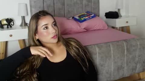 Snapshot of lucy_carson chatting on 10, 3, 2026 lucy online show from 10, 3, 2026