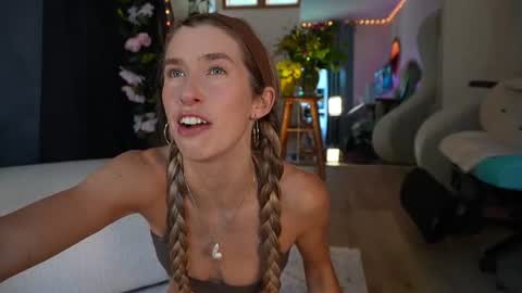 Lucy. online show from 24, 7, 2026