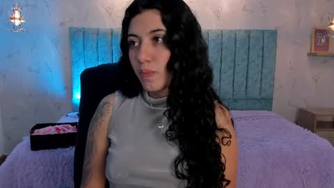 Lucy Greys online show from 9, 7, 2026