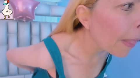  SleepyAbuela online show from 7, 11, 2025