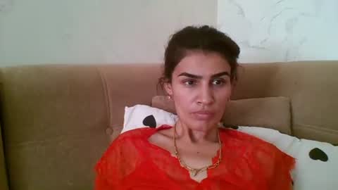 lucydoorbell online show from 15, 10, 2025