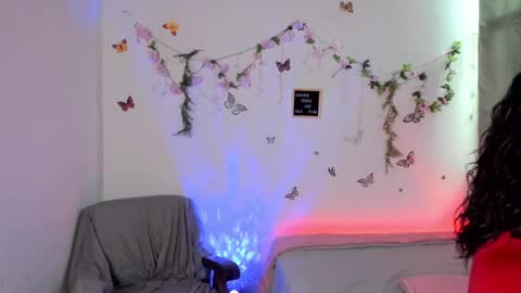 Snapshot of lucygarciia chatting on 15, 2, 2025 Lucy online show from 15, 2, 2025