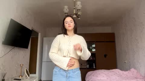 Snapshot of lucykillay chatting on 17, 10, 2025 Anna online show from 17, 10, 2025