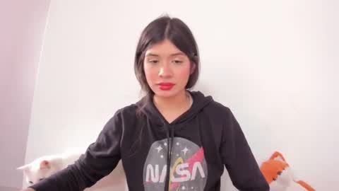 lucyportman online show from 6, 7, 2026