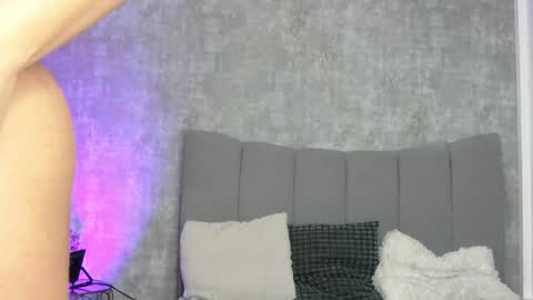 lucyrayy online show from 18, 3, 2026