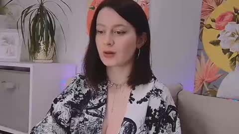 Lucy online show from 19, 2, 2025